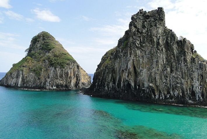 Morro dois irmãos em
Fernando de Noronha