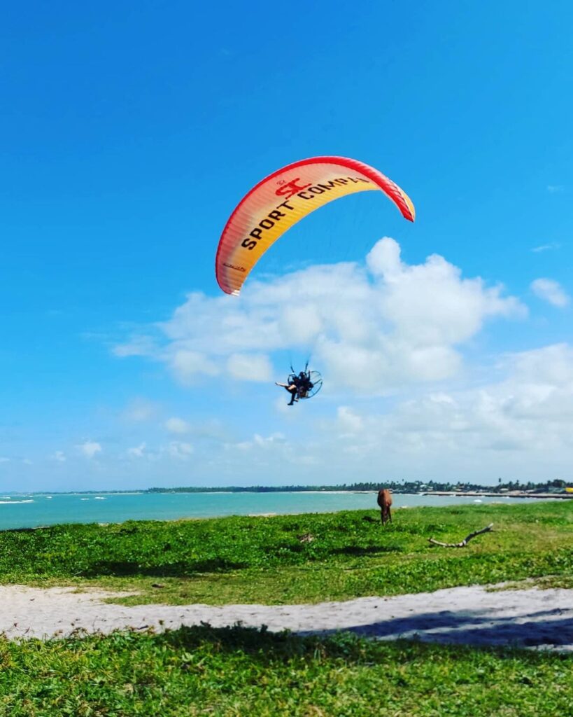 Voo de Paramotor em Maracaípe