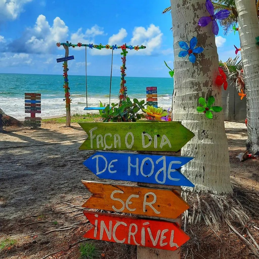 Faça o dia de hoje ser incrível - Praia de Coqueirinho