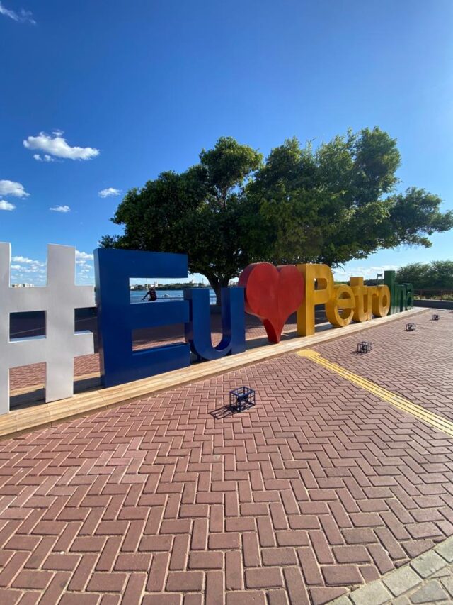 Letreiro Amo Petrolina