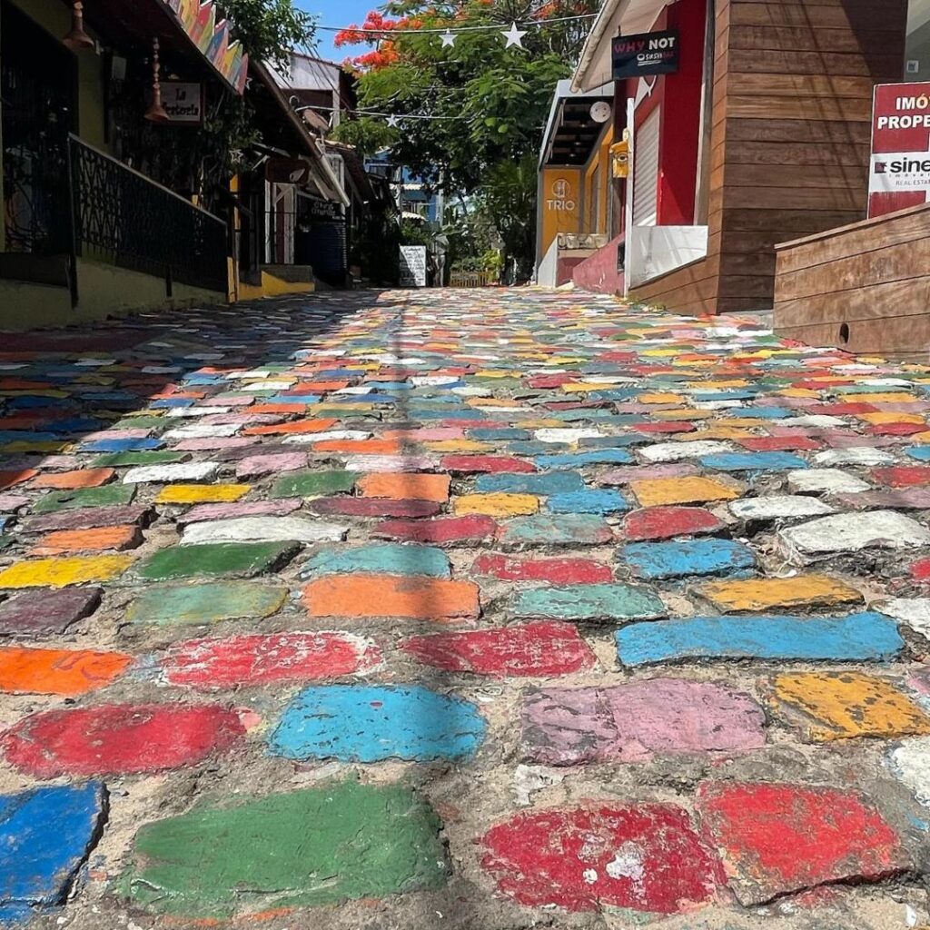 Rua de paralelepípedo em Pipa